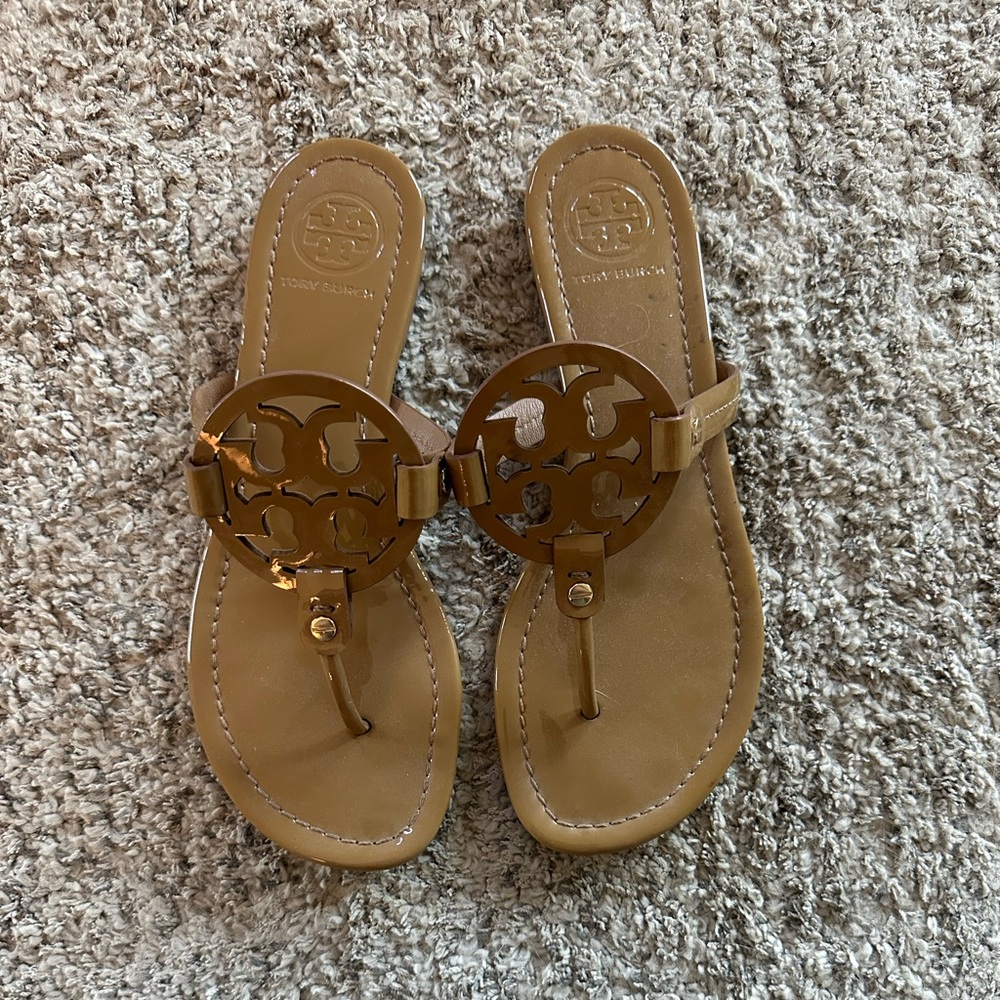 Tory burch sandals